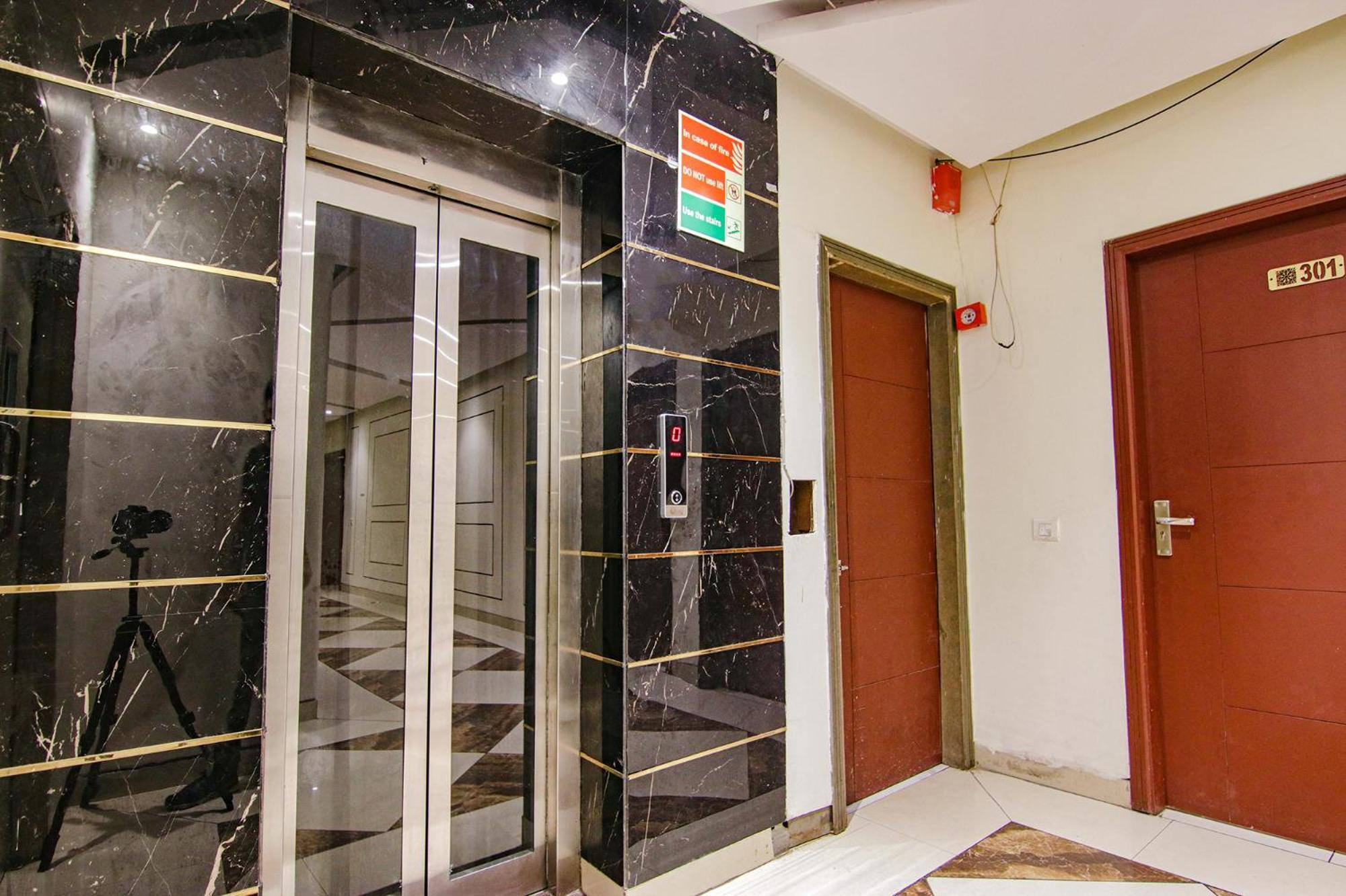Fabhotel Golden Glory Нью-Делі Екстер'єр фото