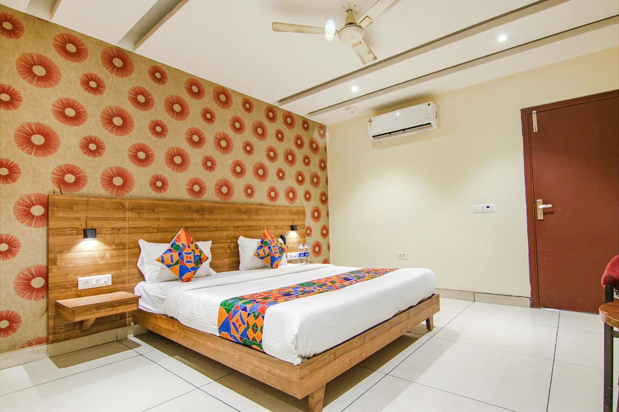 Fabhotel Golden Glory Нью-Делі Екстер'єр фото